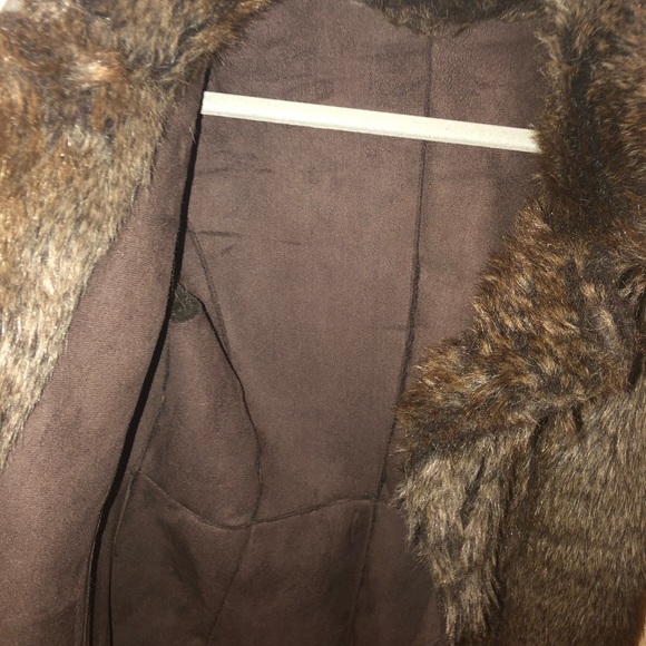 Women suede & furry, reversible vest. Small - Picture 4 of 7